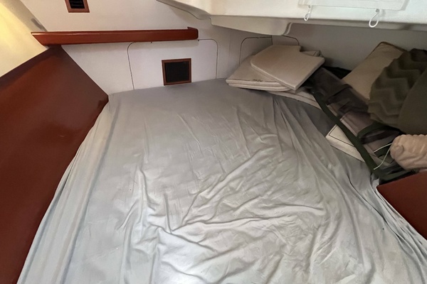 Paloma 39ft Beneteau Yacht For Sale