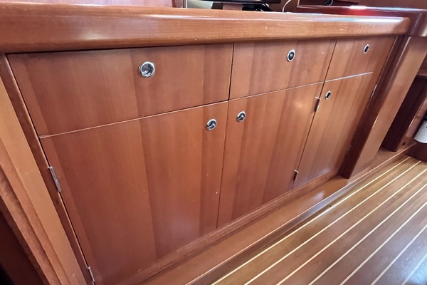Paloma 39ft Beneteau Yacht For Sale