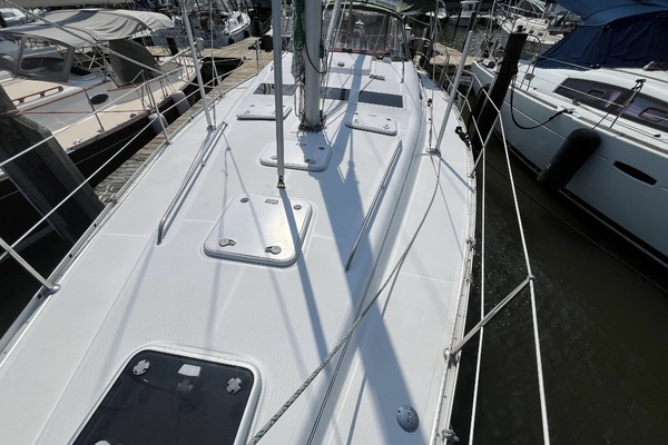 Paloma 39ft Beneteau Yacht For Sale