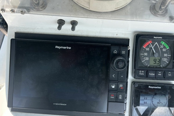 Paloma 39ft Beneteau Yacht For Sale
