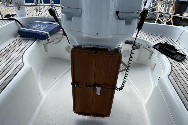 Paloma 39ft Beneteau Yacht For Sale