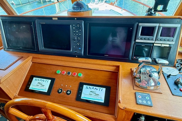 52ft Grand Banks Yacht For Sale