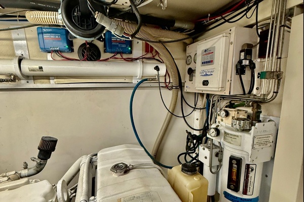 52ft Grand Banks Yacht For Sale