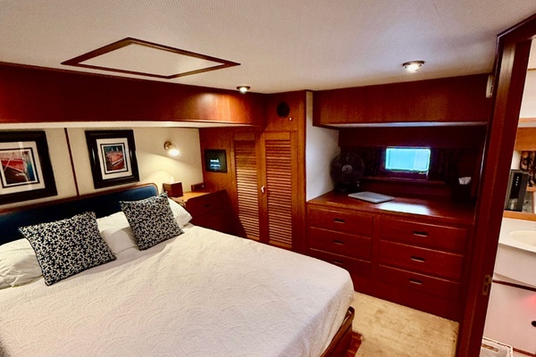 52ft Grand Banks Yacht For Sale