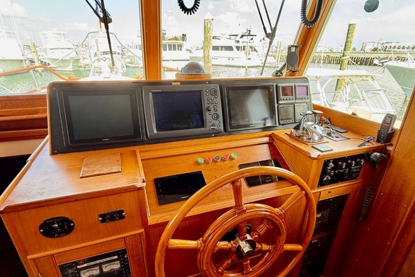 52ft Grand Banks Yacht For Sale