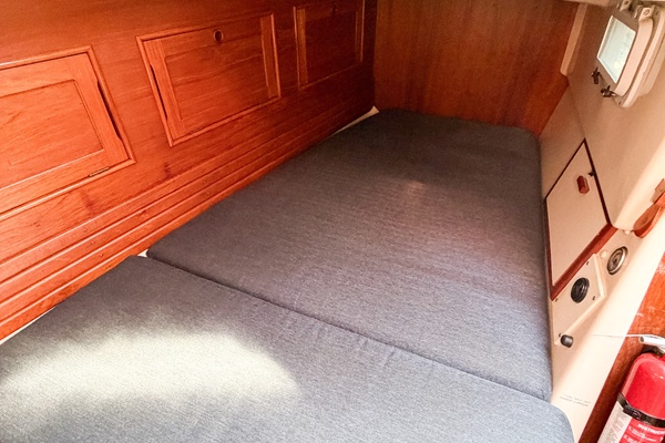 33ft Nonsuch Yacht For Sale