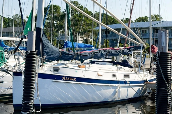 33-ft-Nonsuch-1989-33- New Bern North Carolina United States  yacht for sale
