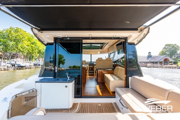 47ft Sea Ray Yacht For Sale