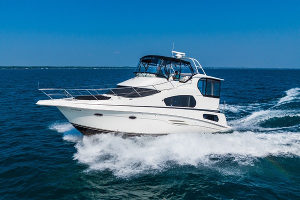 39ft Silverton Yacht For Sale