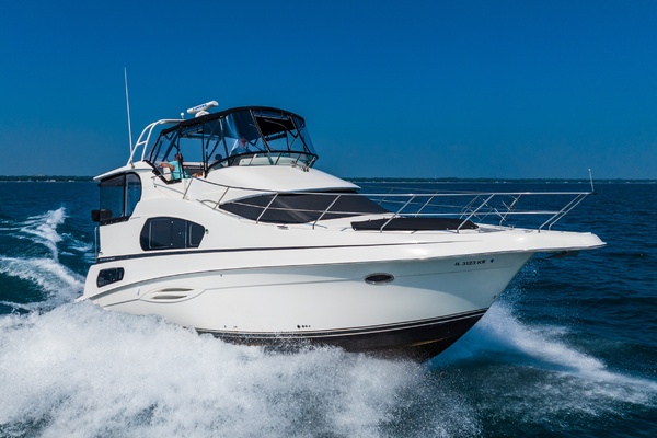 39ft Silverton Yacht For Sale