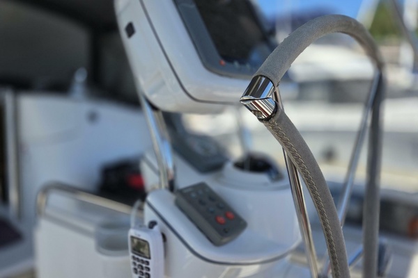 Pure Sterling 44ft Hunter Yacht For Sale
