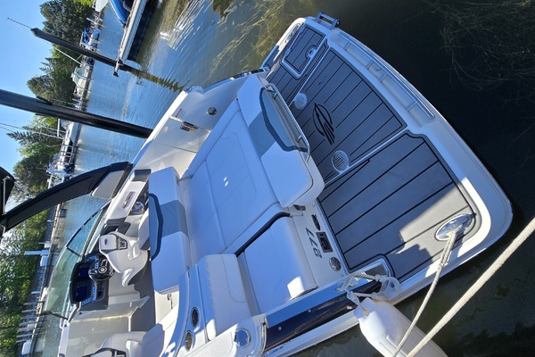 27ft Chaparral Yacht For Sale