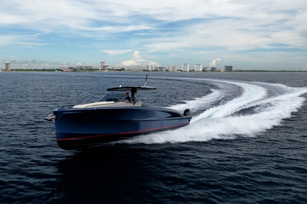 40ft Solaris Yacht For Sale