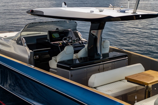 40ft Solaris Yacht For Sale
