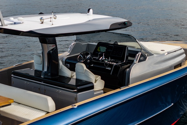 40ft Solaris Yacht For Sale