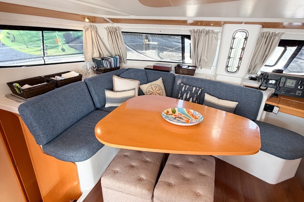 VIDIMUS 44ft Fountaine Pajot Yacht For Sale