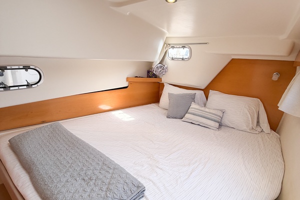 VIDIMUS 44ft Fountaine Pajot Yacht For Sale