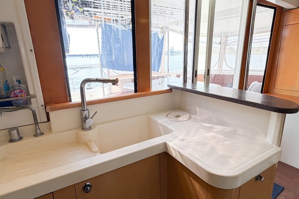 VIDIMUS 44ft Fountaine Pajot Yacht For Sale