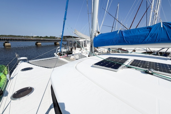 VIDIMUS 44ft Fountaine Pajot Yacht For Sale