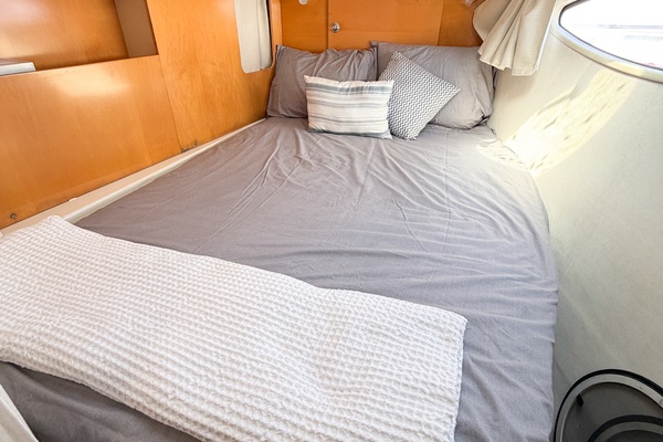 VIDIMUS 44ft Fountaine Pajot Yacht For Sale