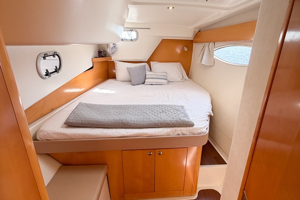 VIDIMUS 44ft Fountaine Pajot Yacht For Sale