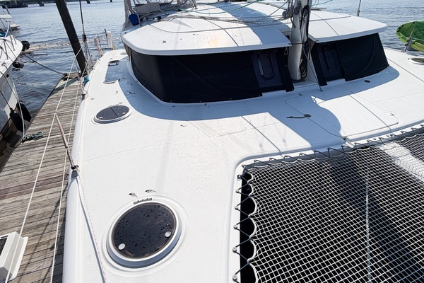 VIDIMUS 44ft Fountaine Pajot Yacht For Sale