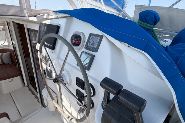 VIDIMUS 44ft Fountaine Pajot Yacht For Sale