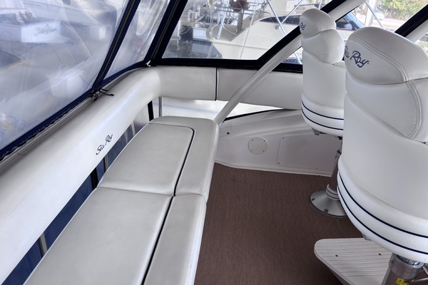 55ft Sea Ray Yacht For Sale