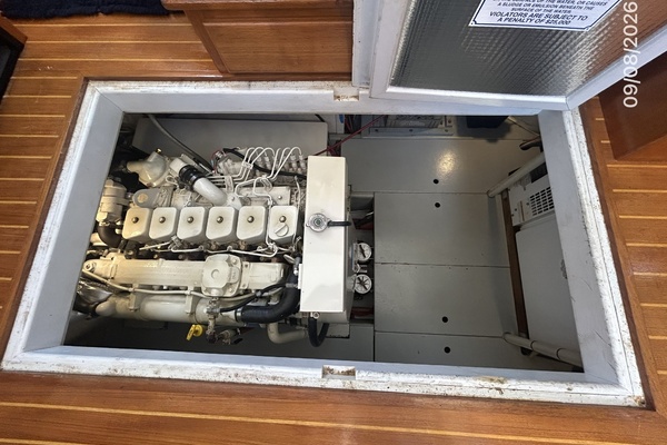 Final Turn 36ft Monk Yacht For Sale
