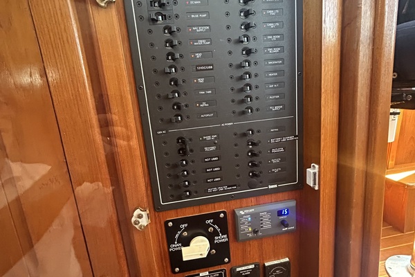 Final Turn 36ft Monk Yacht For Sale