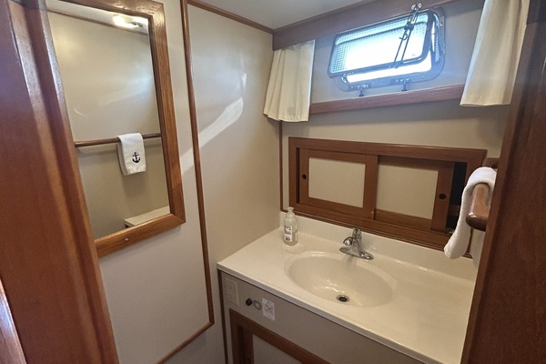 Final Turn 36ft Monk Yacht For Sale