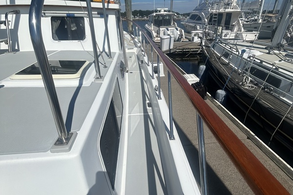 Final Turn 36ft Monk Yacht For Sale