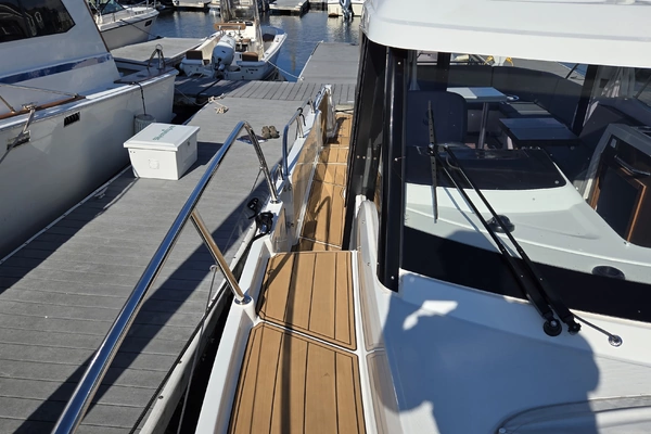 Beneteau Antares 11 Coupe Yacht For Sale
