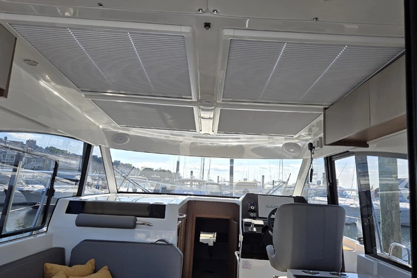 Beneteau Antares 11 Coupe Yacht For Sale