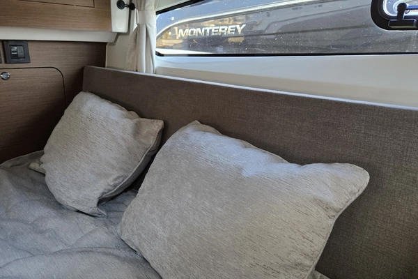 Beneteau Antares 11 Coupe Yacht For Sale