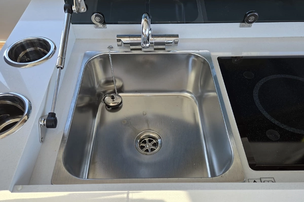 Beneteau Antares 11 Coupe Yacht For Sale