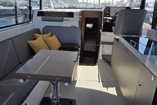 Beneteau Antares 11 Coupe Yacht For Sale