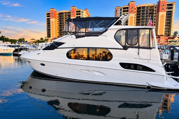 2002 Silverton 43 Motor Yacht