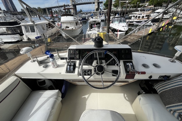 3270 Motoryacht