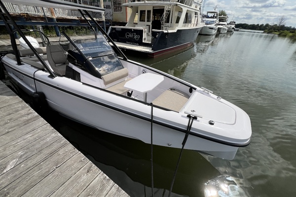 22ft Axopar Yacht For Sale