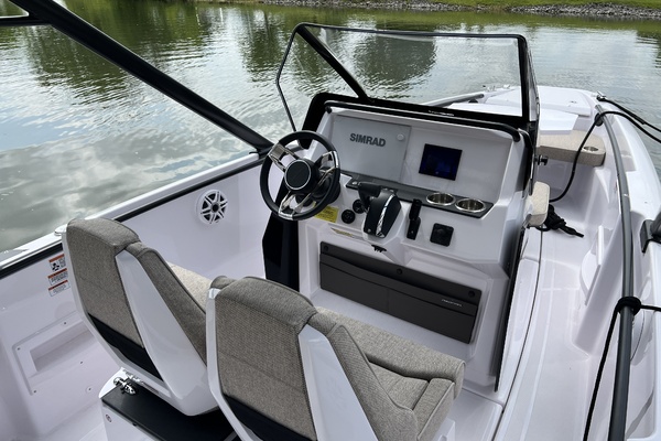 22ft Axopar Yacht For Sale