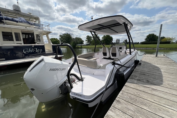 22ft Axopar Yacht For Sale