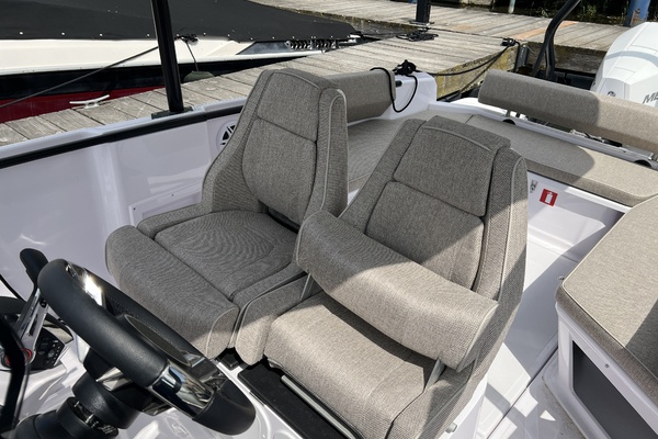 22ft Axopar Yacht For Sale