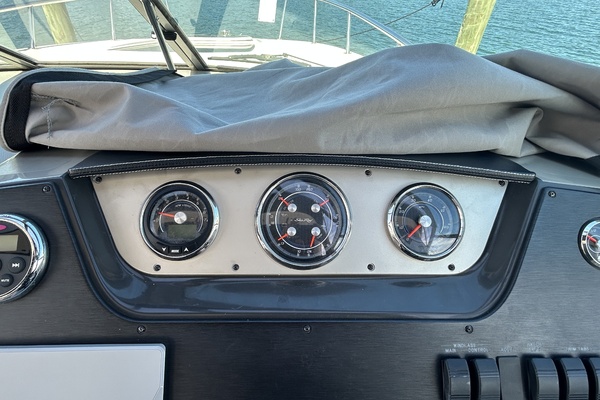 28ft Sea Ray Yacht For Sale