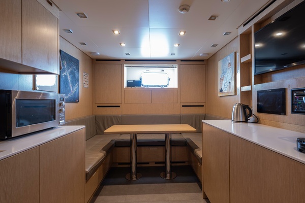 SOFI VI 120ft Sanlorenzo Yacht For Sale