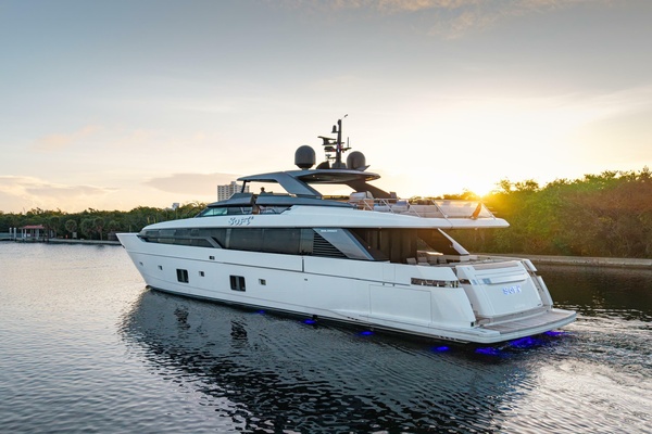 SOFI VI 120ft Sanlorenzo Yacht For Sale