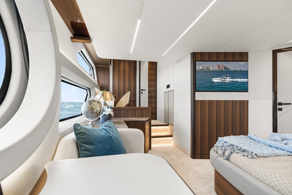 2023Aicon 66 ft 66 Vivere   Calogero