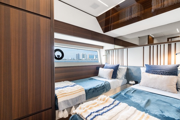 2023Aicon 66 ft 66 Vivere   Calogero