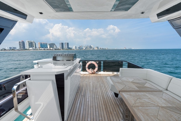 2023Aicon 66 ft 66 Vivere   Calogero