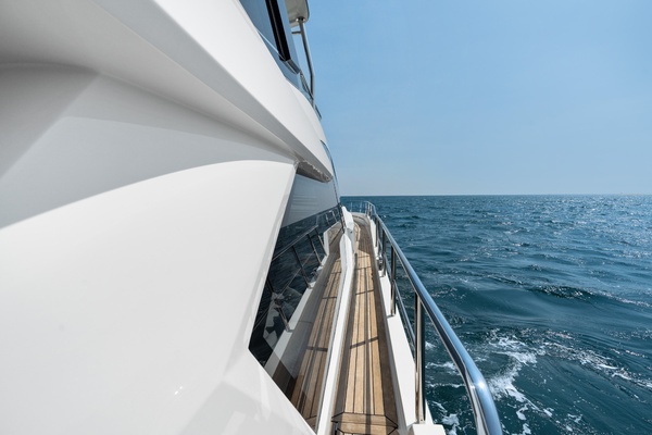 2023Aicon 66 ft 66 Vivere   Calogero